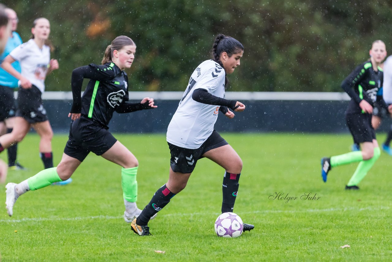 Bild 97 - wBJ SV Henstedt Ulzburg - FSG Oldendorf Itzehoe : Ergebnis: 1:5